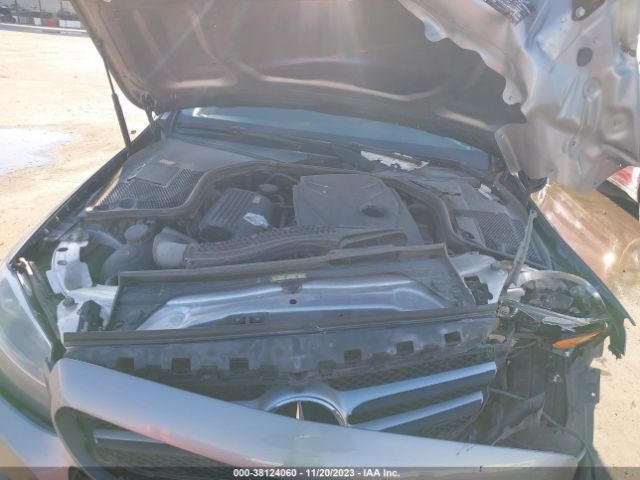 55SWF4KB7GU120791 Mercedes-Benz C 300 Sport 4matic/luxury 4matic/4matic