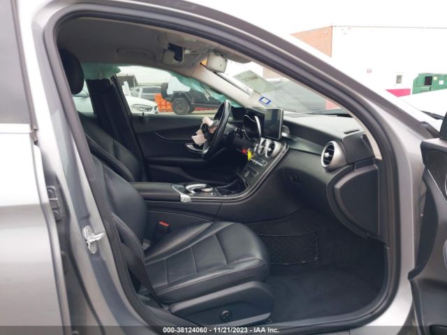 55SWF4KB7GU120791 Mercedes-Benz C 300 Sport 4matic/luxury 4matic/4matic
