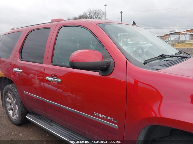 2013 GMC YUKON DENALI VIN: 1GKS2EEF3DR354940
