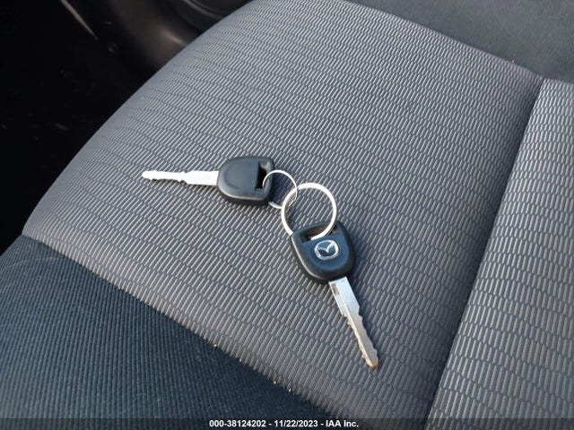 2009 MAZDA MAZDA3 I VIN: JM1BK32F291224268