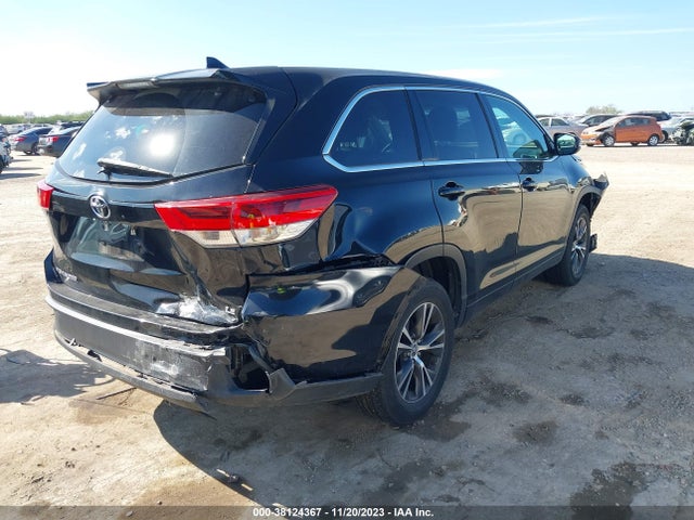 2018 TOYOTA HIGHLANDER LE PLUS VIN: 5TDZZRFH3JS249521