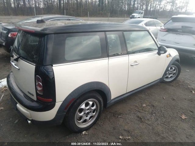 2013 MINI CLUBMAN WMWZF3C52DT490604 Photo 3