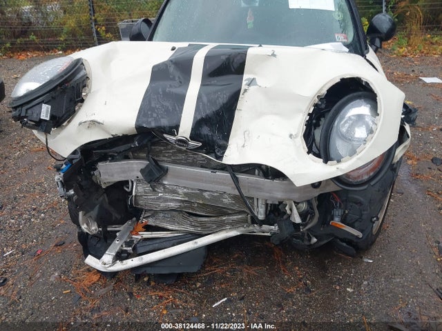2017 MINI HARDTOP WMWXP5C3XH3C64852 Photo 5