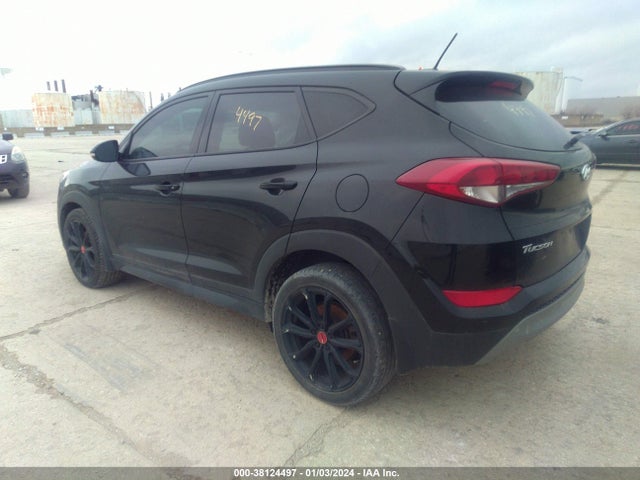 Hyundai Tucson Night 2017 KM8J3CA25HU444634 Image 3