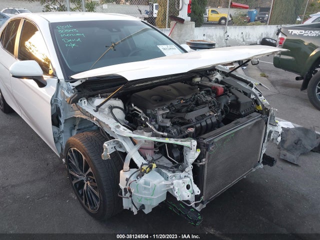 Toyota CAMRY SE 2018 4T1B11HK3JU559534 Image 6