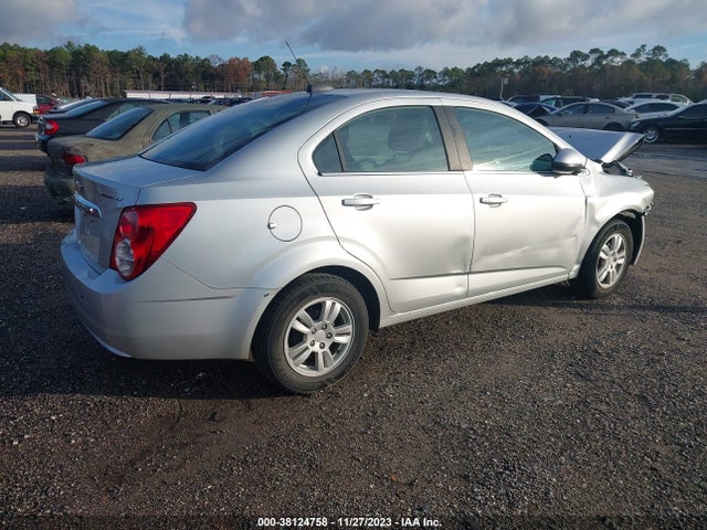 Chevrolet Sonic Lt Auto 2016 1G1JC5SH7G4159069 Image 4