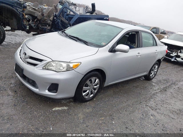 2011 TOYOTA COROLLA LE VIN: 2T1BU4EE4BC614647