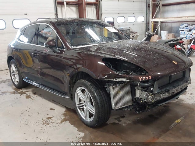 2017 PORSCHE MACAN WP1AB2A5XHLB12348 Photo 0
