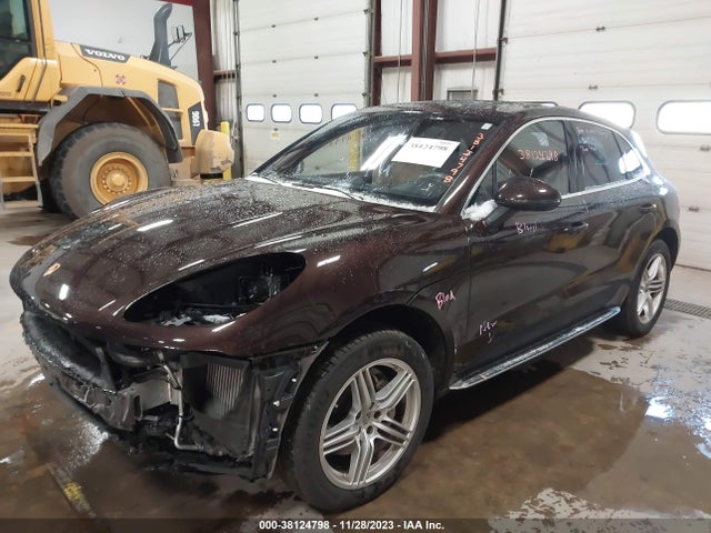 2017 PORSCHE MACAN WP1AB2A5XHLB12348 Photo 1