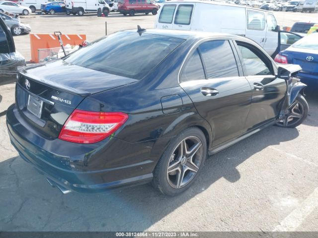 2010 MERCEDES-BENZ C 63 AMG WDDGF7HB9AF483729 Photo 3