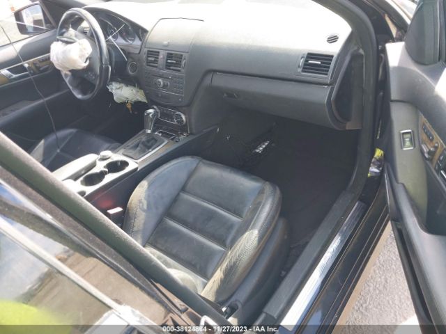 2010 MERCEDES-BENZ C 63 AMG WDDGF7HB9AF483729 Photo 4