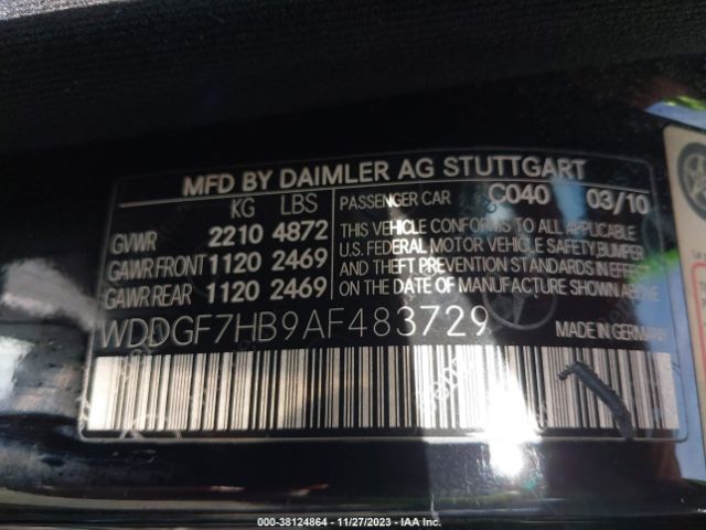 2010 MERCEDES-BENZ C 63 AMG WDDGF7HB9AF483729 Photo 8