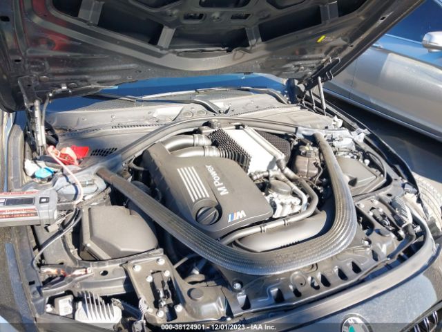 WBS4Z9C5XJED30893 BMW M4