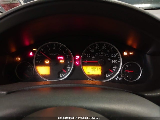 2010 NISSAN PATHFINDER S VIN: 5N1AR1NB6AC627663