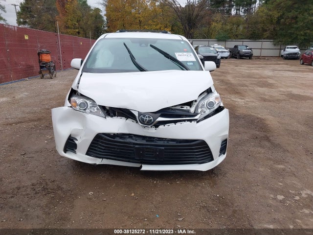 Toyota SIENNA LE 2020 5TDKZ3DC2LS071299 Image 11