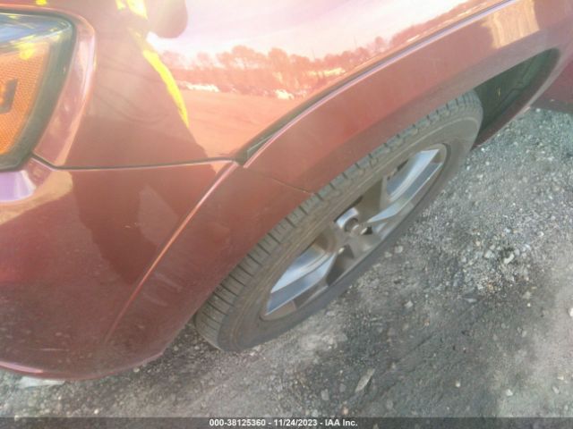 2019 JEEP GRAND CHEROKEE 1C4RJFBG2KC618827 Photo 5