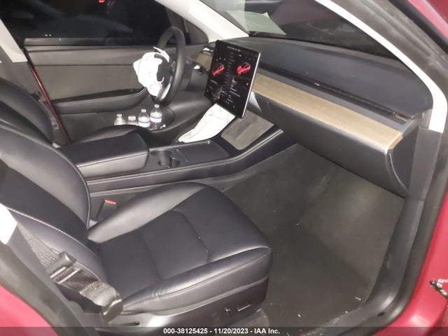 2022 TESLA MODEL Y PERFORMANCE DUAL MOTOR ALL-WHEEL DRIVE VIN: 7SAYGDEFXNF398221