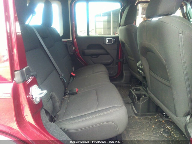 1C4HJXEN7MW804618 Jeep Wrangler Unlimited Sahara 4x4