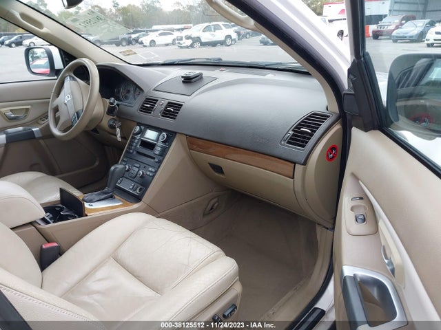 2008 VOLVO XC90 3.2 VIN: YV4CZ982181475575