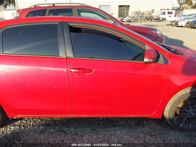 2017 TOYOTA COROLLA SE VIN: 2T1BURHE8HC800824