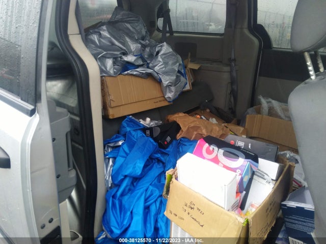 2008 DODGE GRAND CARAVAN SE VIN: 2D8HN44H18R109615