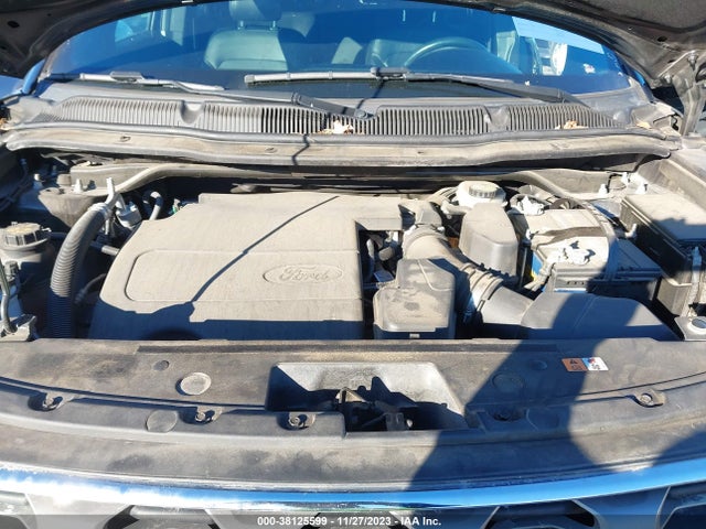 Ford EXPLORER XLT 2017 1FM5K8D8XHGD61815 Image 10