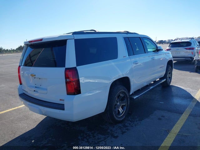 Chevrolet Suburban Lt 2015 1GNSKJKC1FR730530 Image 4