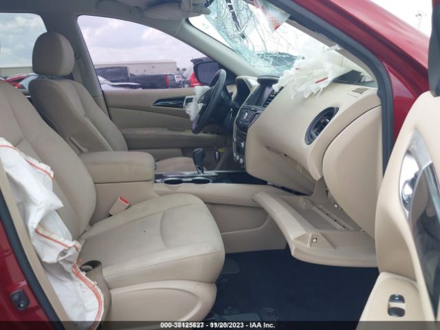 5N1DR2MN1HC673331 Nissan Pathfinder S