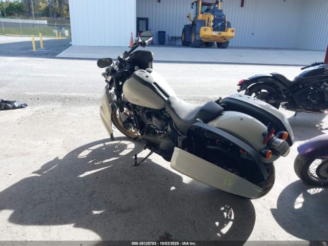 2023 HARLEY-DAVIDSON FXLRST 1HD1YXZ11PB051117 Photo 2