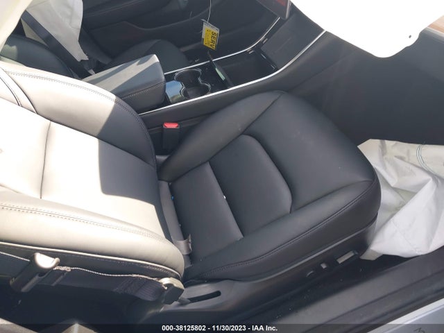 2020 TESLA MODEL 3 5YJ3E1EB1LF791045 Photo 4