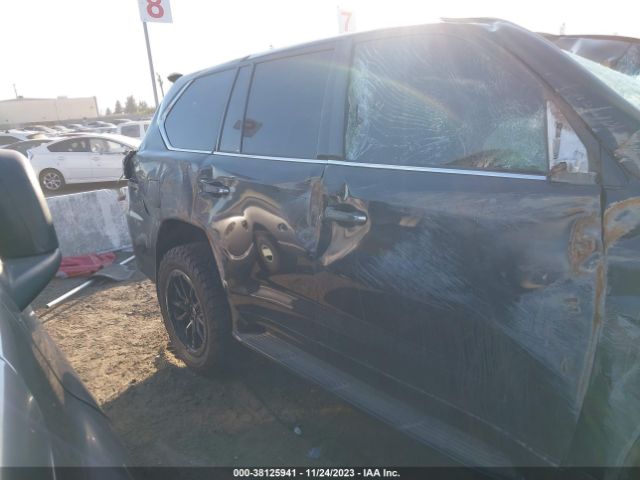 JTJHY7AX6H4224858 Lexus LX 570