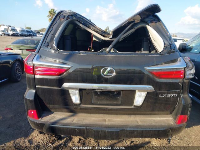 JTJHY7AX6H4224858 Lexus LX 570