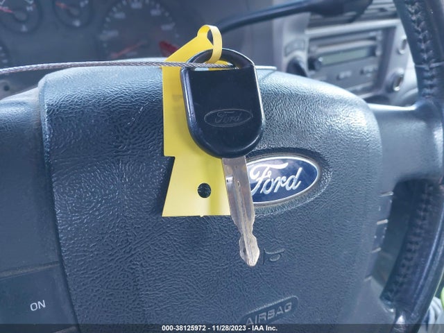 2011 FORD RANGER XLT VIN: 1FTLR4FE5BPA59374