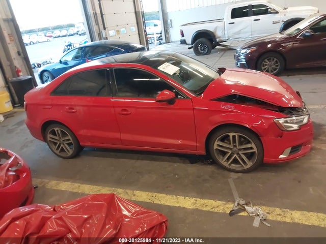Audi A3 2.0t Tech Premium/2.0t Premium 2018 WAUAUGFF8J1043992 Image 13