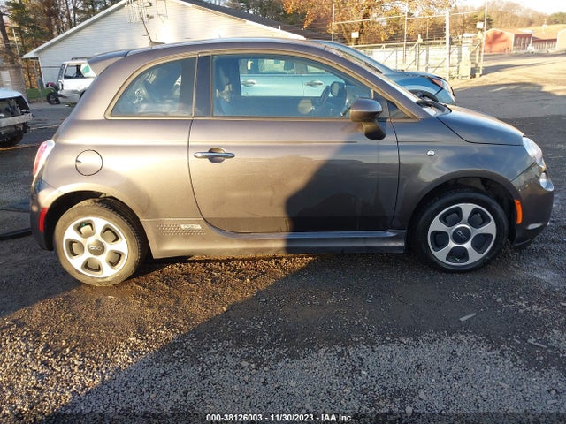 2018 FIAT 500E BATTERY ELECTRIC VIN: 3C3CFFGE8JT375434