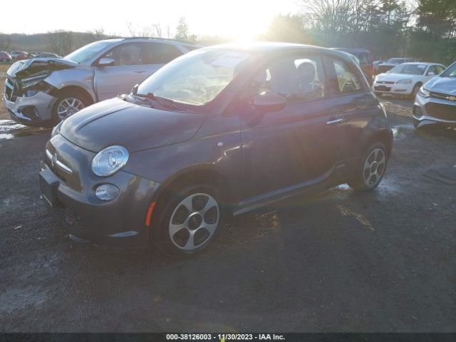 2018 FIAT 500E 3C3CFFGE8JT375434 Photo 1
