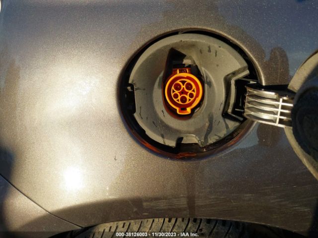 2018 FIAT 500E 3C3CFFGE8JT375434 Photo 5