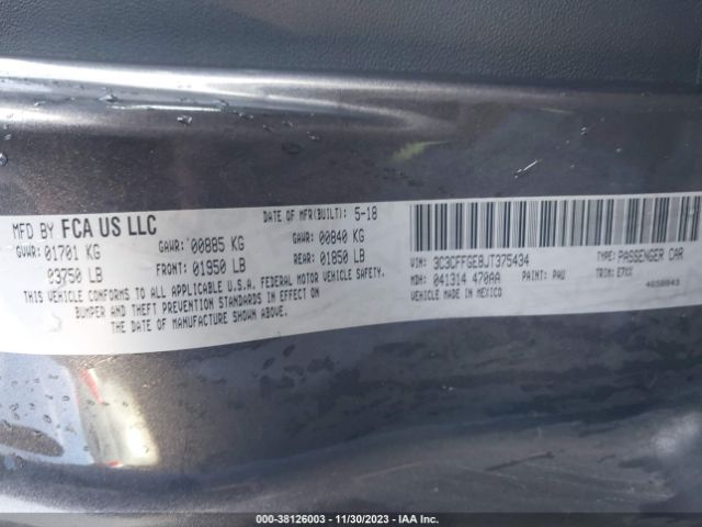 2018 FIAT 500E 3C3CFFGE8JT375434 Photo 8