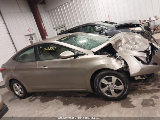2014 HYUNDAI ELANTRA SE VIN: 5NPDH4AE3EH529335