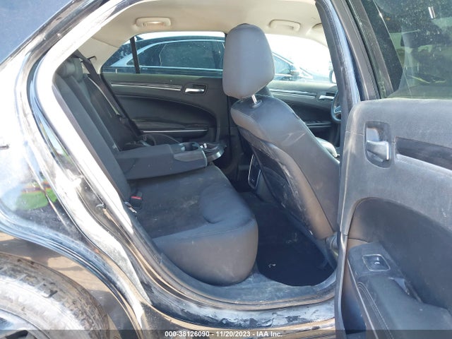 2019 CHRYSLER 300 TOURING VIN: 2C3CCAAG8KH727041