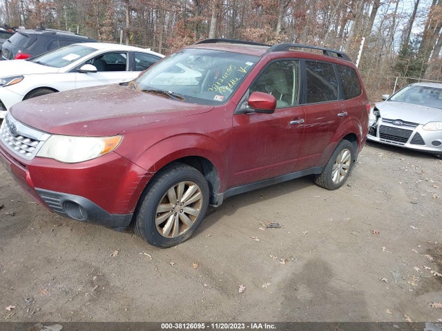 2012 SUBARU FORESTER 2.5X PREMIUM VIN: JF2SHADC8CH425341