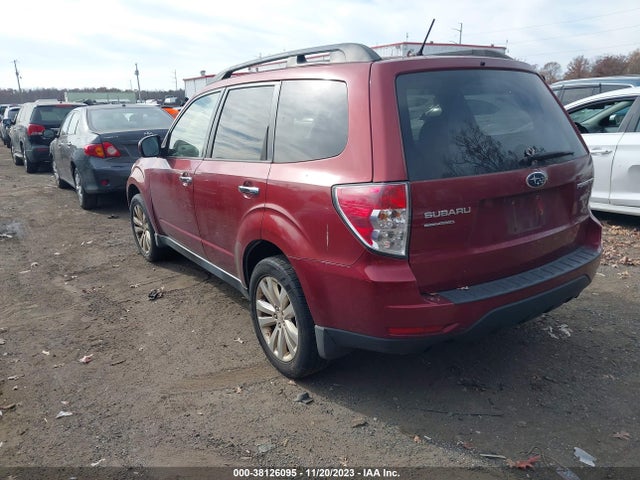 2012 SUBARU FORESTER 2.5X PREMIUM VIN: JF2SHADC8CH425341