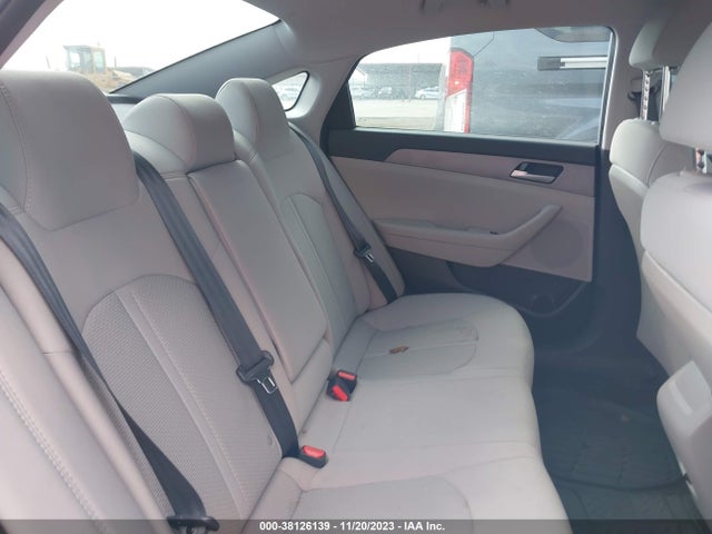 2019 HYUNDAI SONATA SE VIN: 5NPE24AF2KH784701