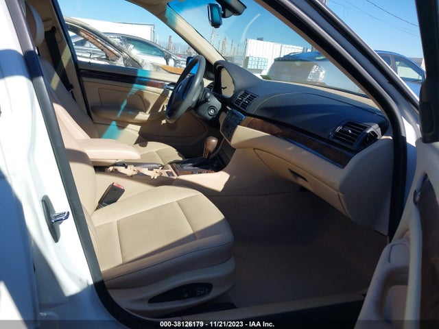 2004 BMW 325I VIN: WBAAZ334X4KP83216