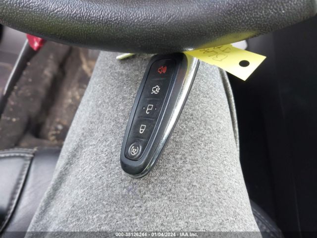 1FAHP2H82JG115539 Ford TAURUS SEL