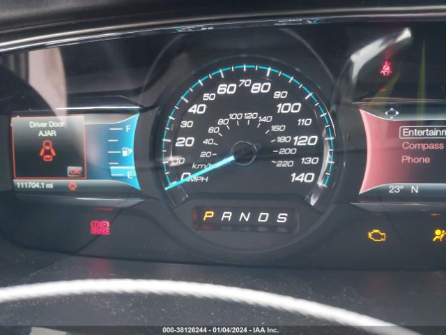 1FAHP2H82JG115539 Ford TAURUS SEL