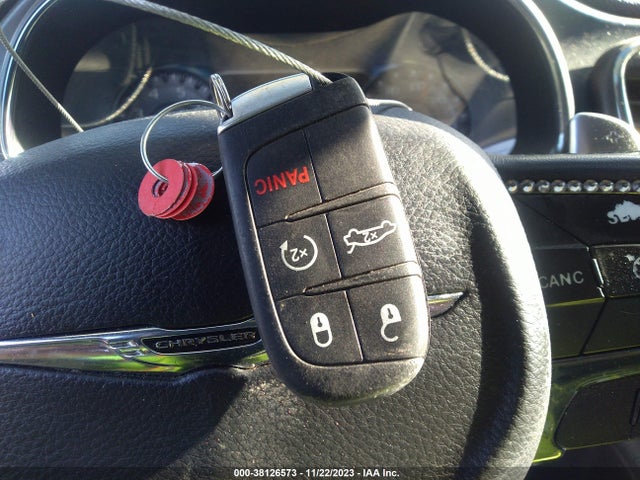 1C3CCCBG7FN664439 Chrysler 200 S
