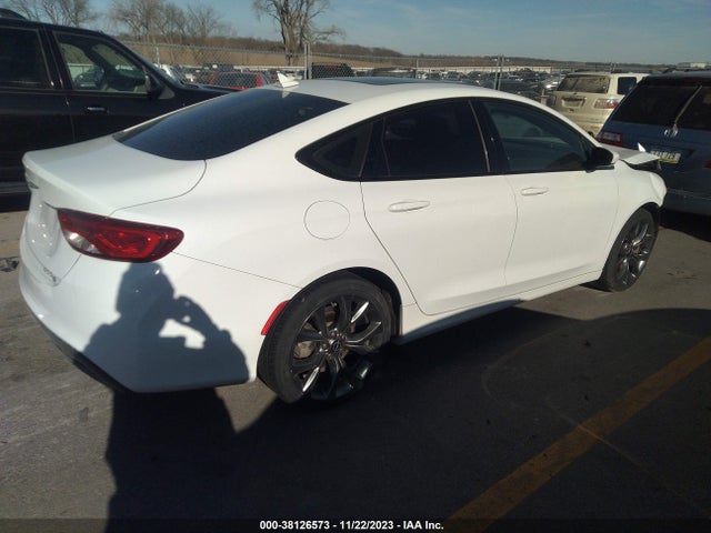 1C3CCCBG7FN664439 Chrysler 200 S