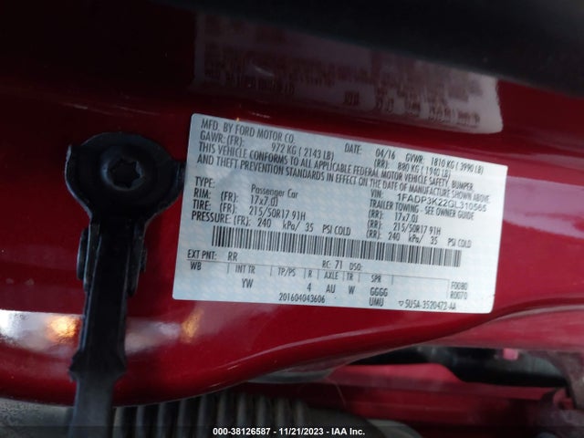 Ford FOCUS SE 2016 1FADP3K22GL310565 Image 9