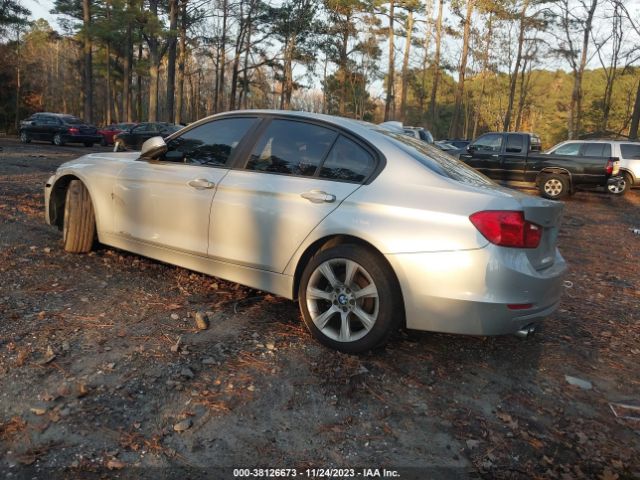 2015 BMW 328I WBA3B5C52FF962850 Photo 2